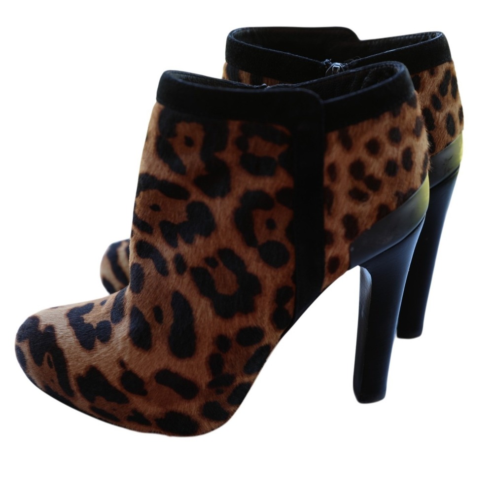 Fendi Leopard Print Calf Hair Ankle Boots Suede Stiletto Heel Brown Black 35‎